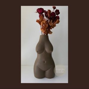 ‘THE FEMME’ BODY VASE